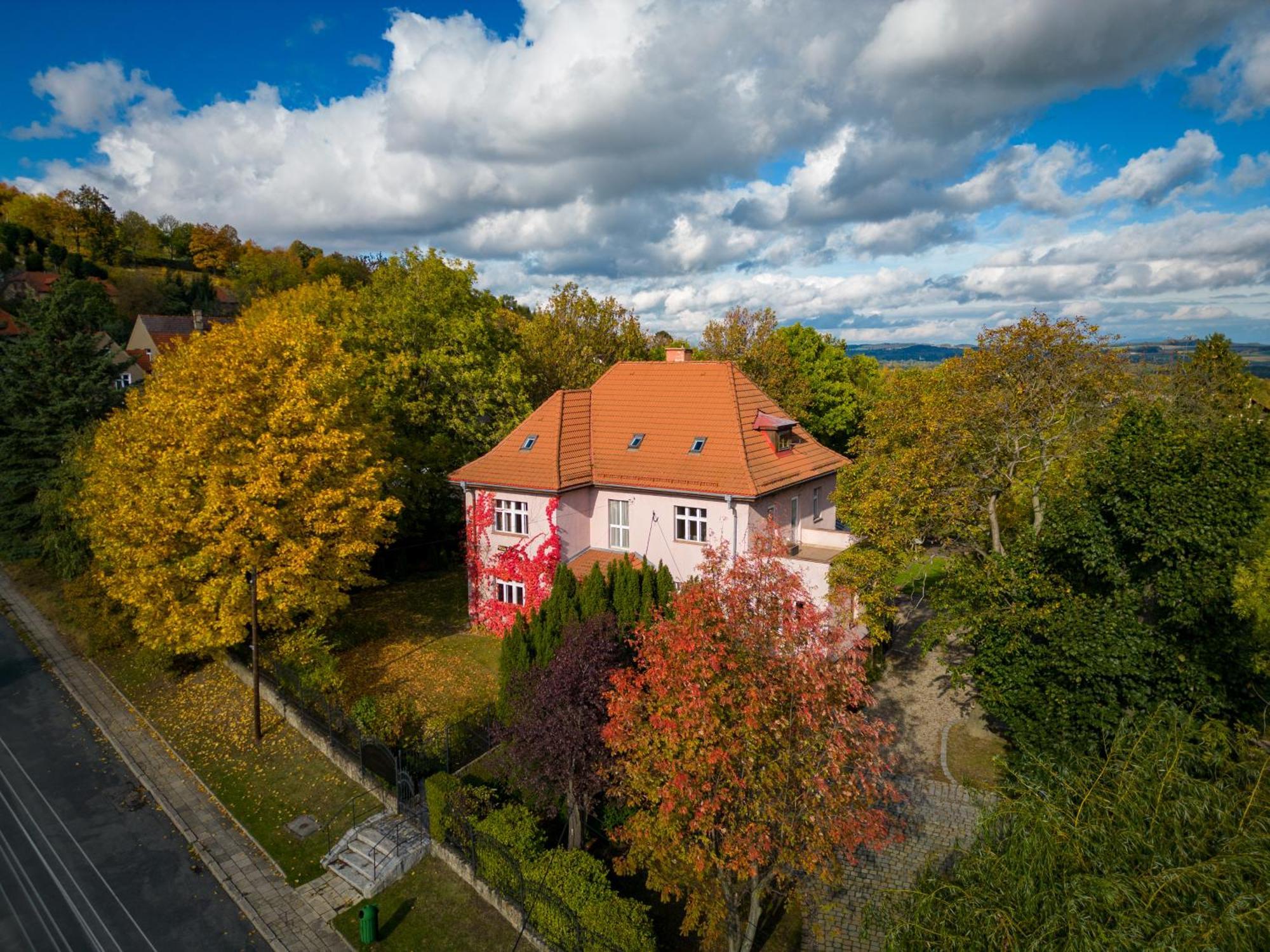 Villa Stara Apteka Srebrna Góra Exteriér fotografie